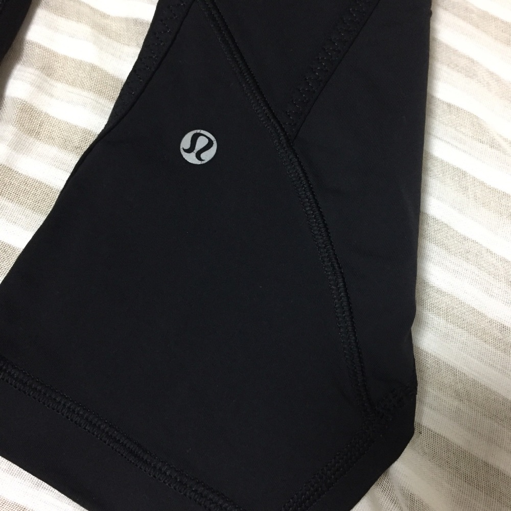 Lululemon workout capris